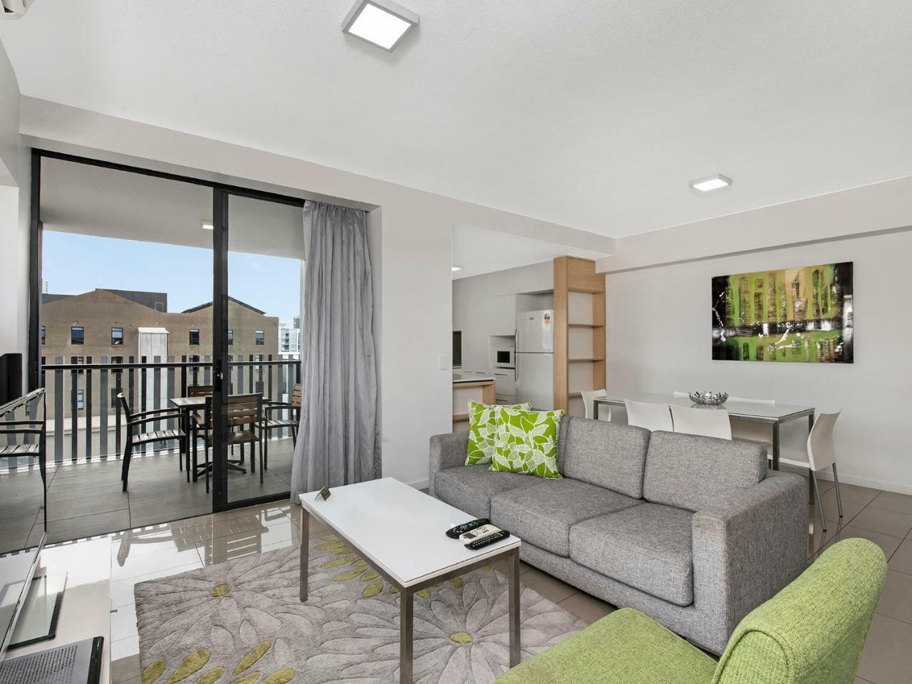 Atrio Apartamentos Brisbane Exterior foto